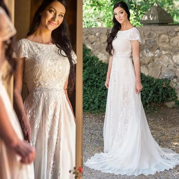 

2023 gorgeous boho wedding dresses bridal gown chiffon lace short cap sleeves ruched pleats sweep train a line beach country custom made plu, White