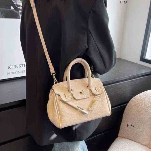 

designer birkin bags herme french minority new womens net red single shoulder messenger foreign style hand have logo frj