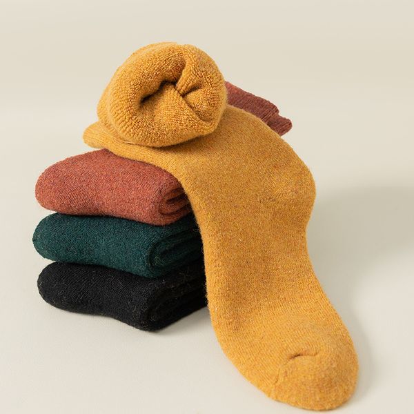 

5 pairs winter thickened wool socks women solid color casual mid-tube wool hoop socks men thickened thermal socks towel socks wholesale 1223, Blue;gray