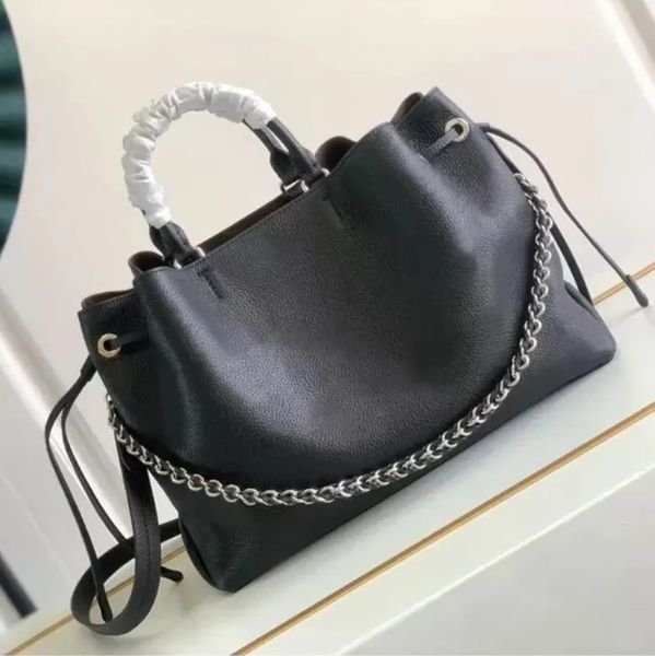 

luxury designer shoulder bag totes 5a quality leather bella tote perforation bags fashion classic handbags for women purse with pouch wallet