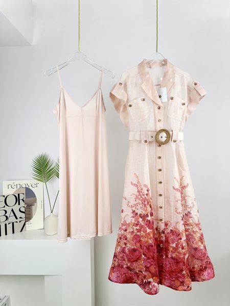 

casual dresses the new holiday series in spring and summer 2023 is made of mulberry silk blended fabric, and the lapel mid-length dress, Black;gray