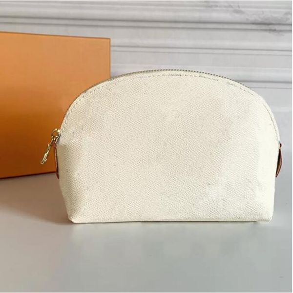 

womens cosmetic bags designer makeup bag leather toiletry cosmetics pouch casual women make up travel handbags leather purses m47515