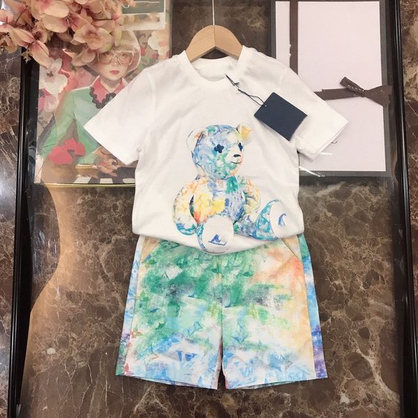 

baby clothes kid designer sets girl boy t shirt set kids clothes luxury summer shorts sleeve with letters bear graffiti size 90-160, White