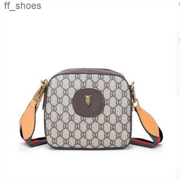 

2023 vintage tiger head shoulder messenger bags men women fashion camera waist purse designer handbags with strap crossbody bag