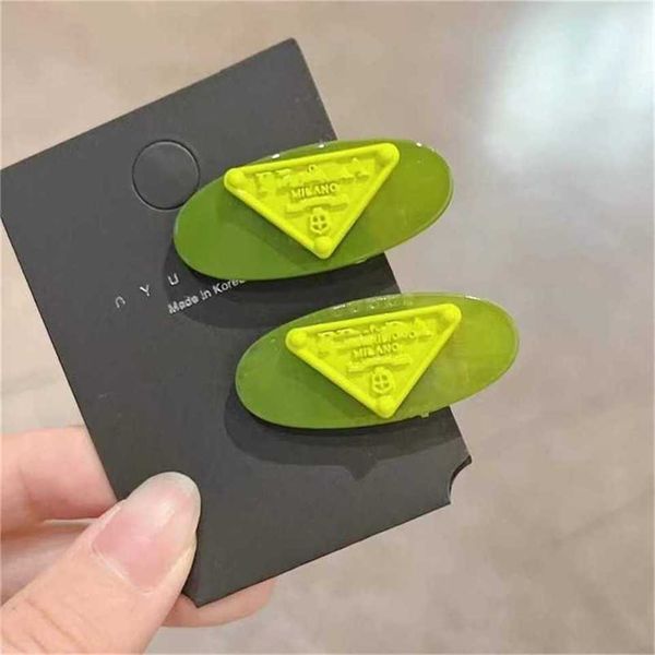 

2023 new arrival triangel hair clip with stamp bright candy colors girls barrettes clear fashion hair accessories korean style design hairpi, Slivery;white