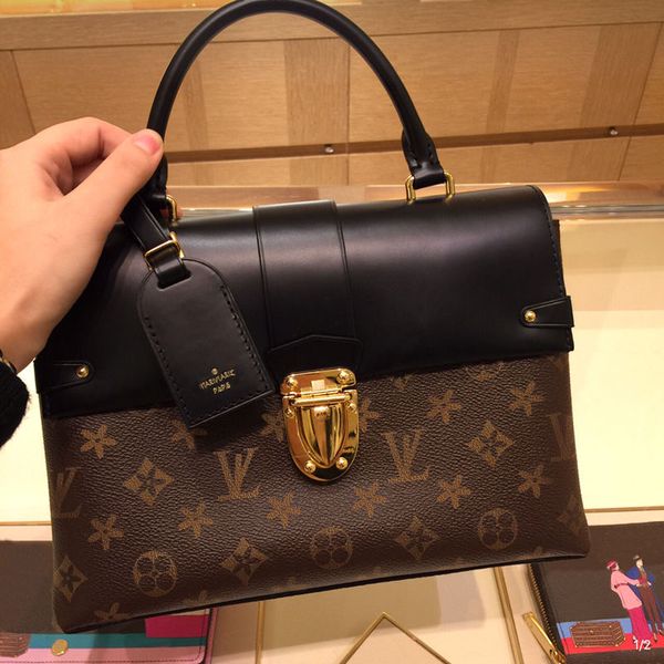 

2023 four seasons designer shoulder bag genuine leather women's bag new aged luxury one-shoulder cross-shoulder dai fei bag lock button