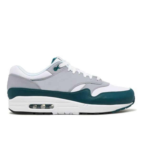 

2023 new fashion men women casual shoes 1s 87s night maroon black noise aqua saturn gold bred daisy mens designer trainers outdoor sports sn