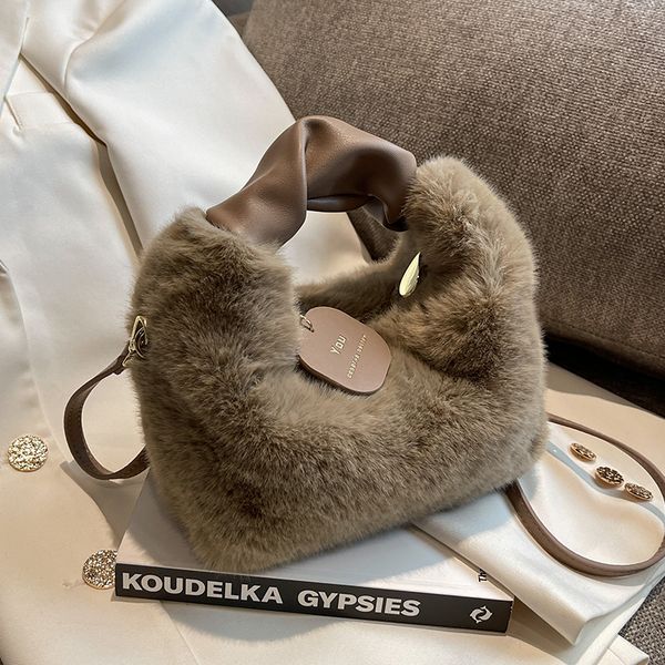 

evening bags luxury design handbags for women winter warm soft plush tote shopping s messenger shoulder ladies wallets 230131