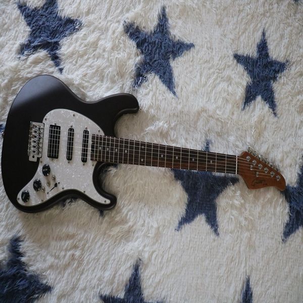 

black matte piano body high-end pickup six-string electric guitar