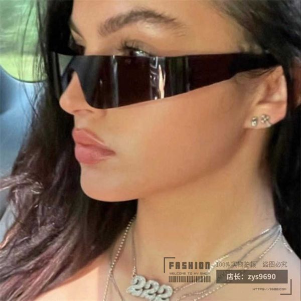 

2023 new luxury designer hip-hop street eye protection uv resistant one-piece mirror celebrity internet red sunglasses bb0041, White;black