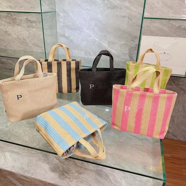 

2023 weave straw totes triangle bags luxury latest style womens mens summer beach handbag designer small raffia shoulder bag cross body clut