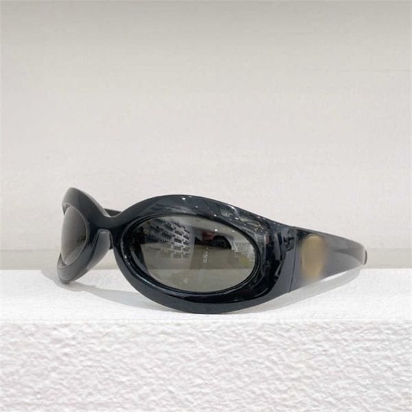 

2023 new luxury designer g family's future technology concave fashion male star ins net red sunglasses female gg1247s, White;black