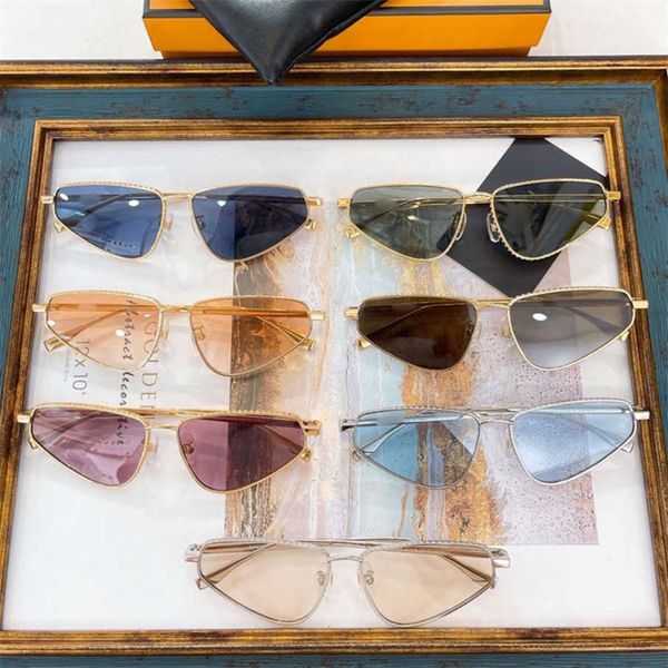 

2023 luxury designer 23 new f-home net red same metal sunglasses fe40068 personalized cat eye sunglasses, White;black