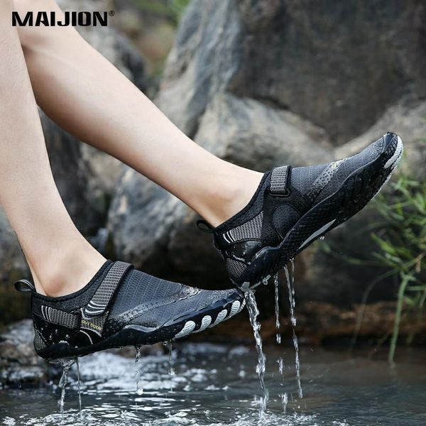 

water shoes men women quick-dry wading shoes water shoes breathable aqua in upstream antiskid outdoor sports wearproof beach sneakers 230801, Black