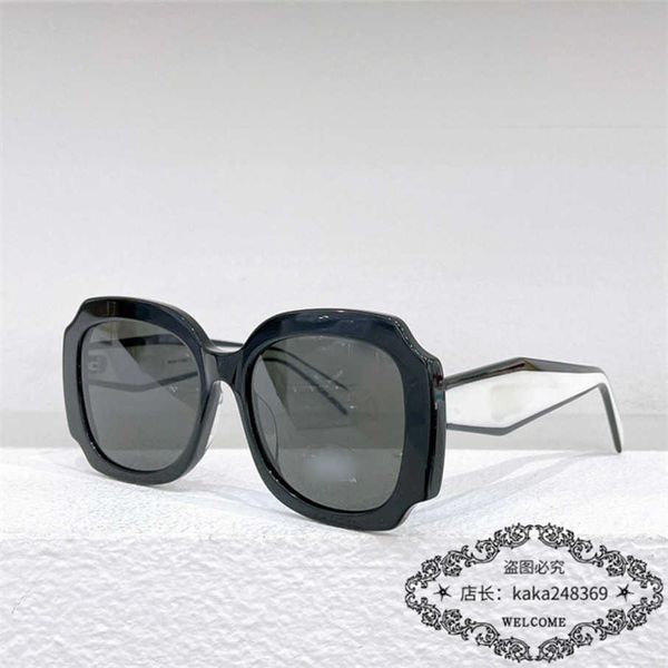

2023 luxury designer 23 new p family irregular sunglasses women's ins same style personalized color matching sunglasses 16w, White;black