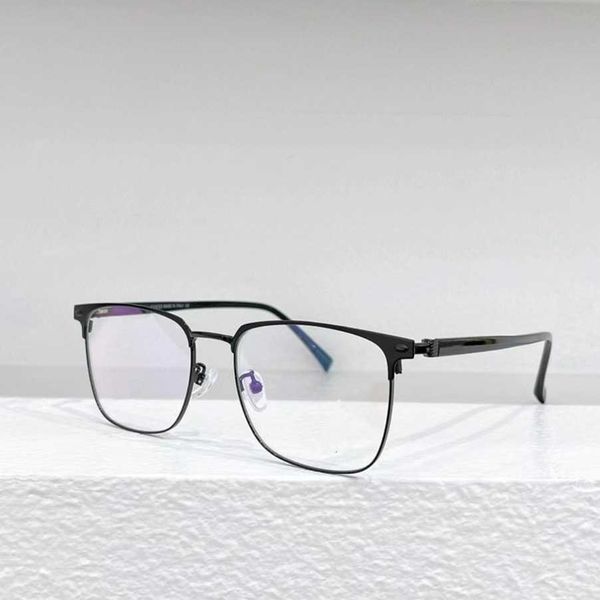

2023 new luxury designer sunglasses family g's new tiktok online celebrity personality japanese and glasses women's versatile make, White;black