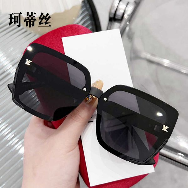 

luxury designer sunglasses 2023 new women's polarized glasses gradient color half frame sunscreen red mirror tr sunglasses, White;black