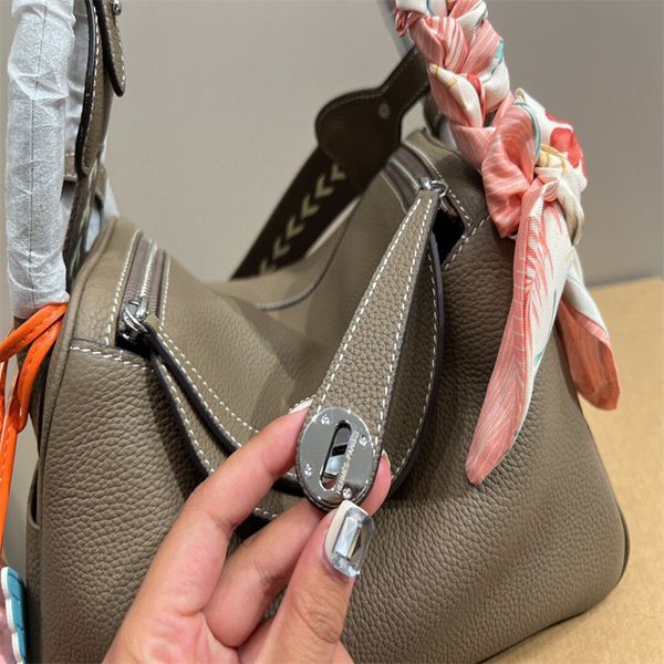 

bag fashion bags atmosphere four seasons match shoulder bag handbag large capacity half moon shape design can be slant back shoulder