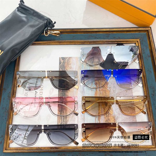 

2023 new luxury designer 23f home's new style goggles sunglasses wind ins net red metal sunglasses fe40096i, White;black
