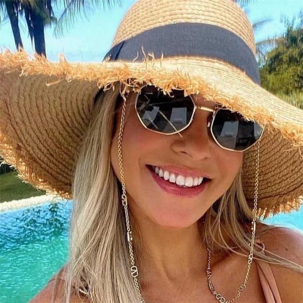 

2023 luxury designer sunglasses 21 new hualun va2040 small frame metal hanging chain women's personalized fashion sunglasses, White;black