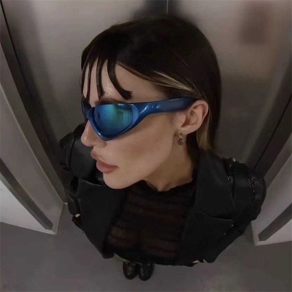 

2023 new luxury designer family b's new plate style oval sunglasses men's and women's ins net red sunglasses bb0202, White;black