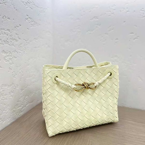 

andiamo bag botegas 2023 new small handbag designer woven tote one shoulder crossbody vegetable basket water bucket women's lgoi