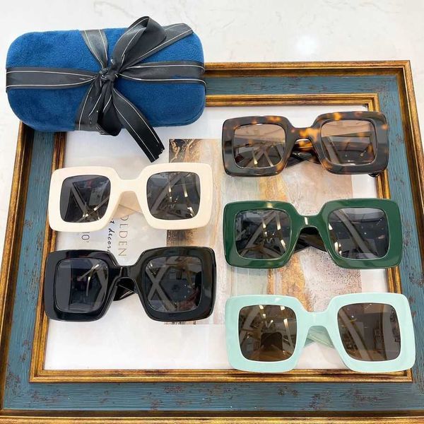 

2023 new luxury designer wind plate square large frame fashion versatile star net red same sunglasses gg0899, White;black
