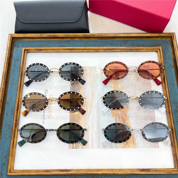 

2023 new luxury designer va family's new fanxiao round frame rivet the same fashion sunglasses trend va2027, White;black
