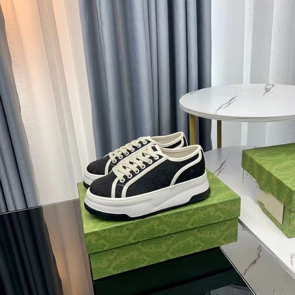 

thick-sole mango head canvas shoes women's ins super versatile 2023 spring and summer new half-two-wear board shoes trendy, Black