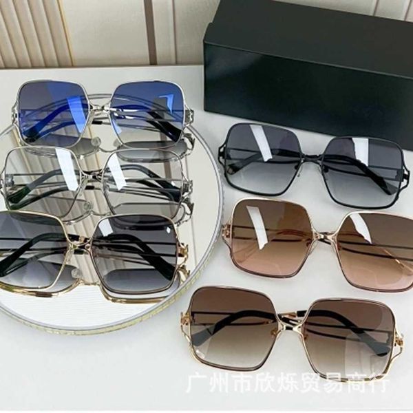 

2023 luxury designer sunglasses 23 spring/summer new double b metal box for women a0129 popular on the net lightweight face show small sungl, White;black