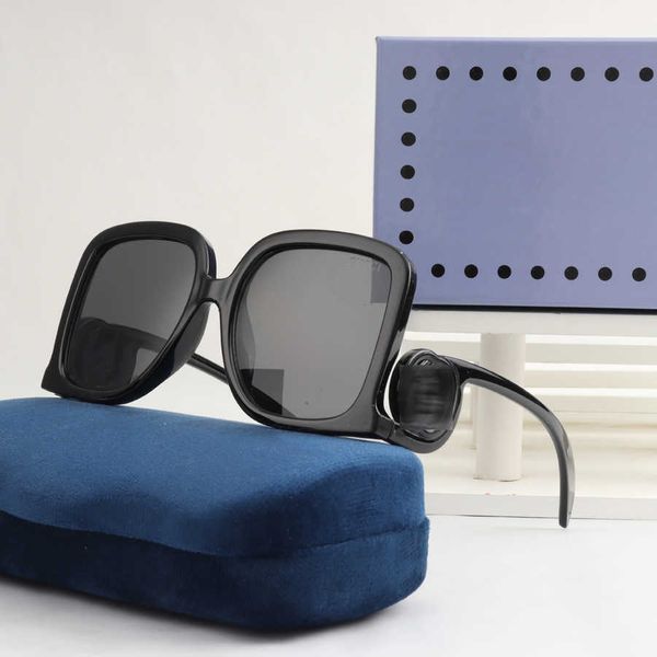 

2023 new luxury designer family g's new sunscreen large frame women's sunglasses fashion high sense popular sunglasses women, White;black