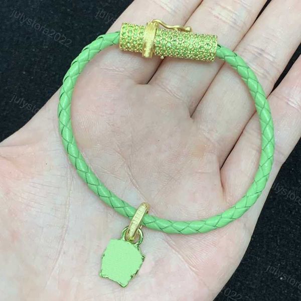 

green leather bracelet designer bangle for mens fashion jewlery knit bracelets head pendant women pink necklaces wedding medusa necklace wit, Black