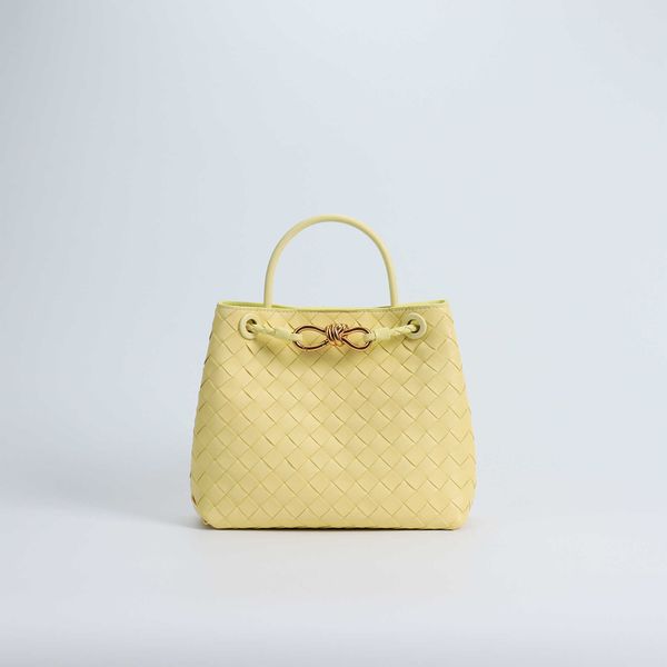 

woven designer new andiamo bag fashion botegas 2023 versatile cowhide tote casual one shoulder handheld women's 1901