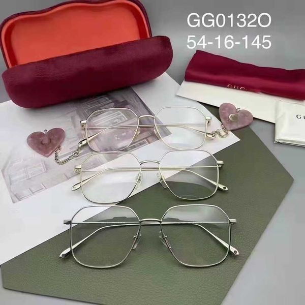 

2023 new luxury designer sunglasses 2021g family mirror male ni hou minghao same gg1032 gold love pendant polygonal glasses frame female, White;black