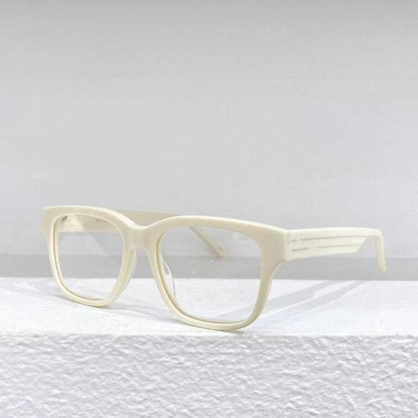 

2023 new luxury designer sunglasses 23 year new tiktok online celebrity personality japanese and glasses women's versatile plain face f, White;black