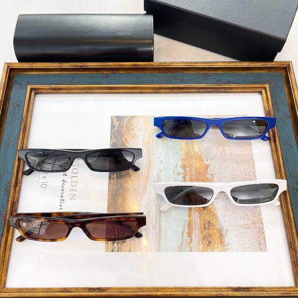

2023 new luxury designer family b's new plate small square sunglasses fashionable men's and women's ins net celebrity sunglas, White;black