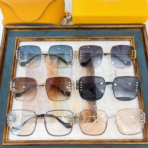 

2023 luxury designer 23 new luo yijia sunglasses metal square net red ins same style personality lw40669 sunglasses, White;black