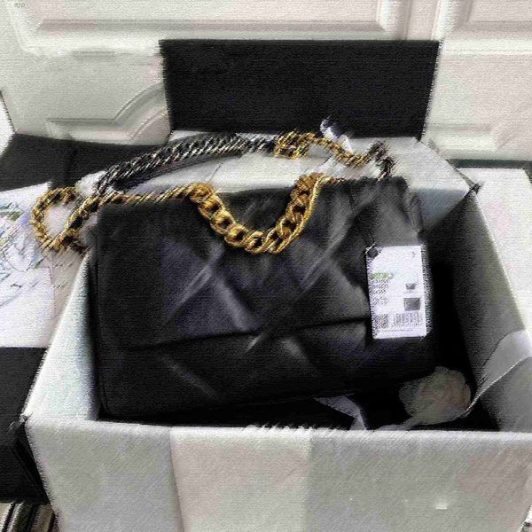 

10a designers fashion flap crossbody bags 2023 brand luxurys women bag gold chain shoulder purse pink pochett envelope wallet black 1th