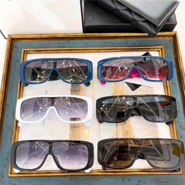 

2023 new luxury designer new fashion and personality rhombus with matching one-piece sunglasses ch9103, White;black