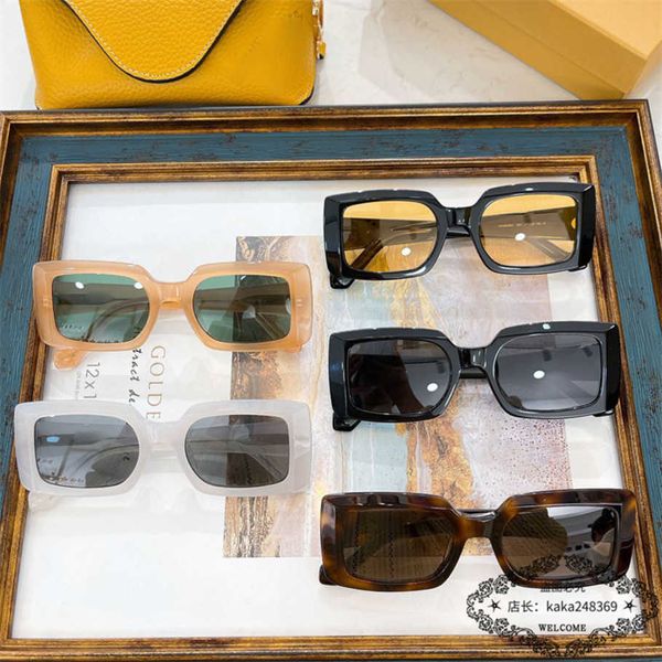 

2023 new luxury designer sunglasses luo yijiafeng female star same style box sunglasses male fashion lw30029, White;black