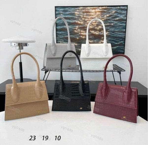 

designer bag jaquemus bags square luxurys handbags crocodile line shoulder bags black crossbody bag women messenger bags purse tote bag satc