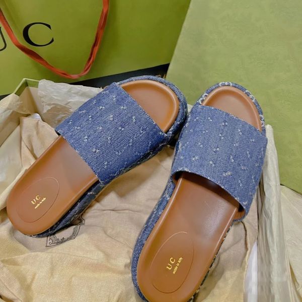 

new luxurys designers slipper summer beach shoe decorated slide with super double pattern sandal women waterproof table slippers classic sli, Black