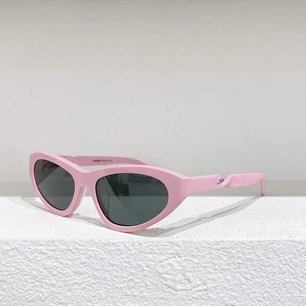 

2023 new luxury designer b stars are popular online with the same style of personalized pilot men's versatile fashion sunglasses bb0207, White;black