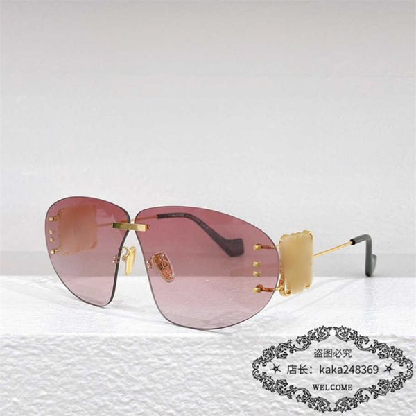 

2023 new luxury designer sunglasses luo yijiafeng female star toad sunglasses male fashion lw40048, White;black
