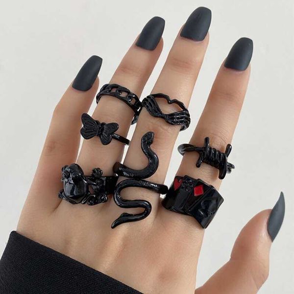 

7pcs black ring suit personality folded combination female designer feels minority and simple rings, Silver
