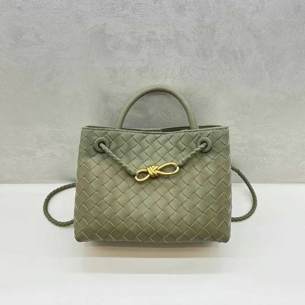 

woven designer andiamo bag botegas new fashion 2023 large capacity versatile cowhide tote casual one shoulder handbag nwbh