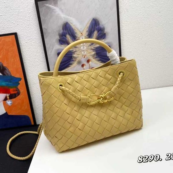 

woven designer andiamo bag botegas fashion 2023 new large capacity versatile cowhide tote casual one shoulder handbag 4 yg5q