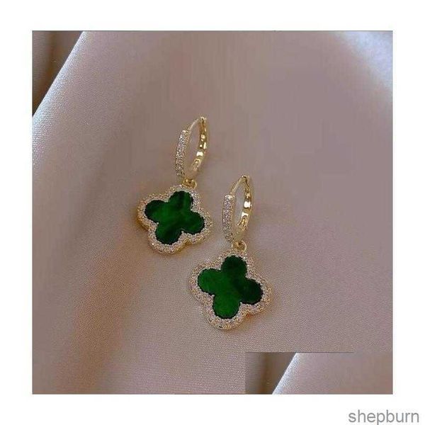 

stud designer earrings four-leaf clover for women senior classic small fragrant wind 18k gold light luxury flash drop delivery jewelr dhsvo, Golden;silver