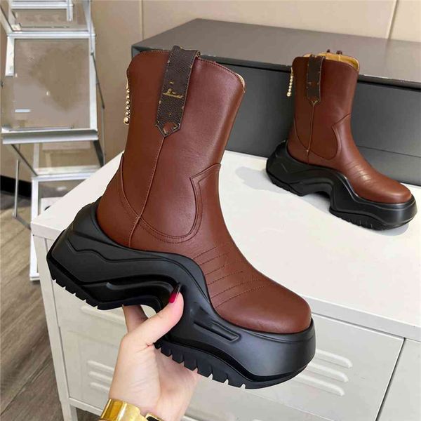 

luxury design boots 2023 luis fashion women retro decoration winter warm snow non slip high heel martin knight tassel casual socks boots vut, Black