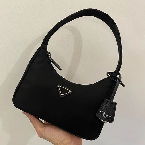 

fashion womens underarm bags luxurys designers totes handbags purses re-edition 2000 nylon chain lady handbag crossbody bag shoulder bag tot